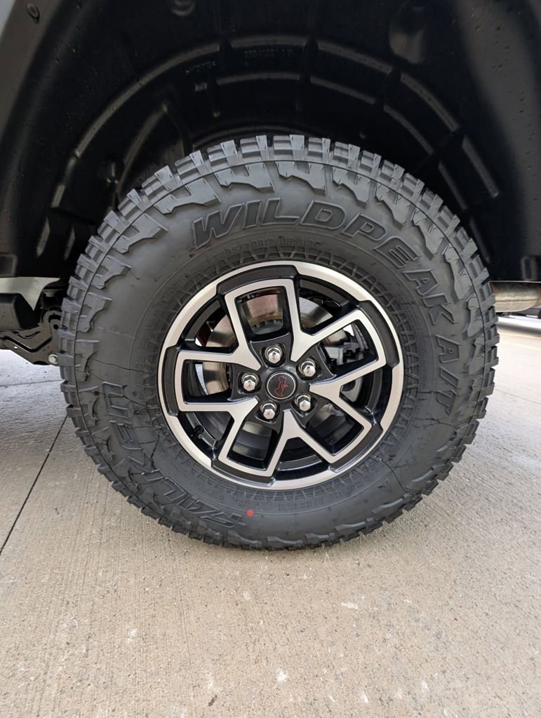 New 2026 Jeep Gladiator Rubicon w/ Steel Power Dome Hood Package image 43