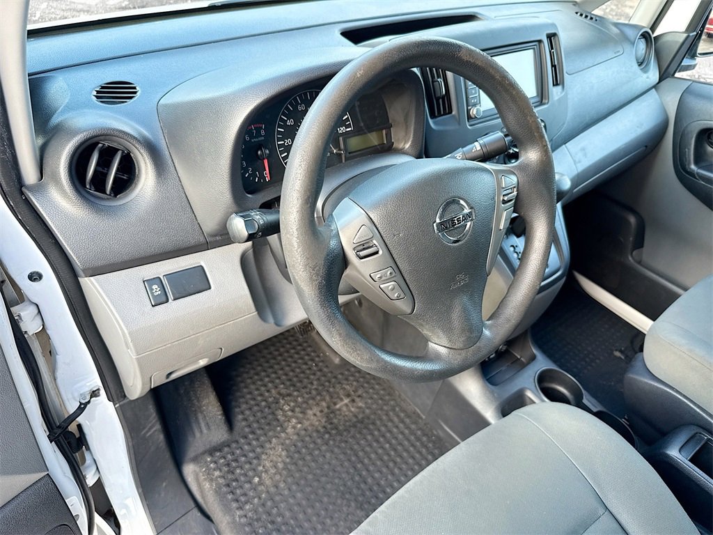 Used 2021 Nissan NV200 S w/ Sliding Door Glass Package image 10