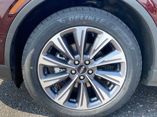 Used 2021 Lincoln Corsair Reserve w/ Equipment Group 201A image 21