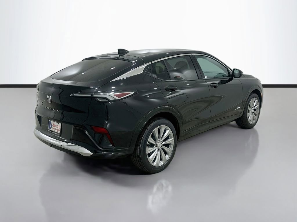 New 2026 Buick Envista Sport Touring FWD image 7