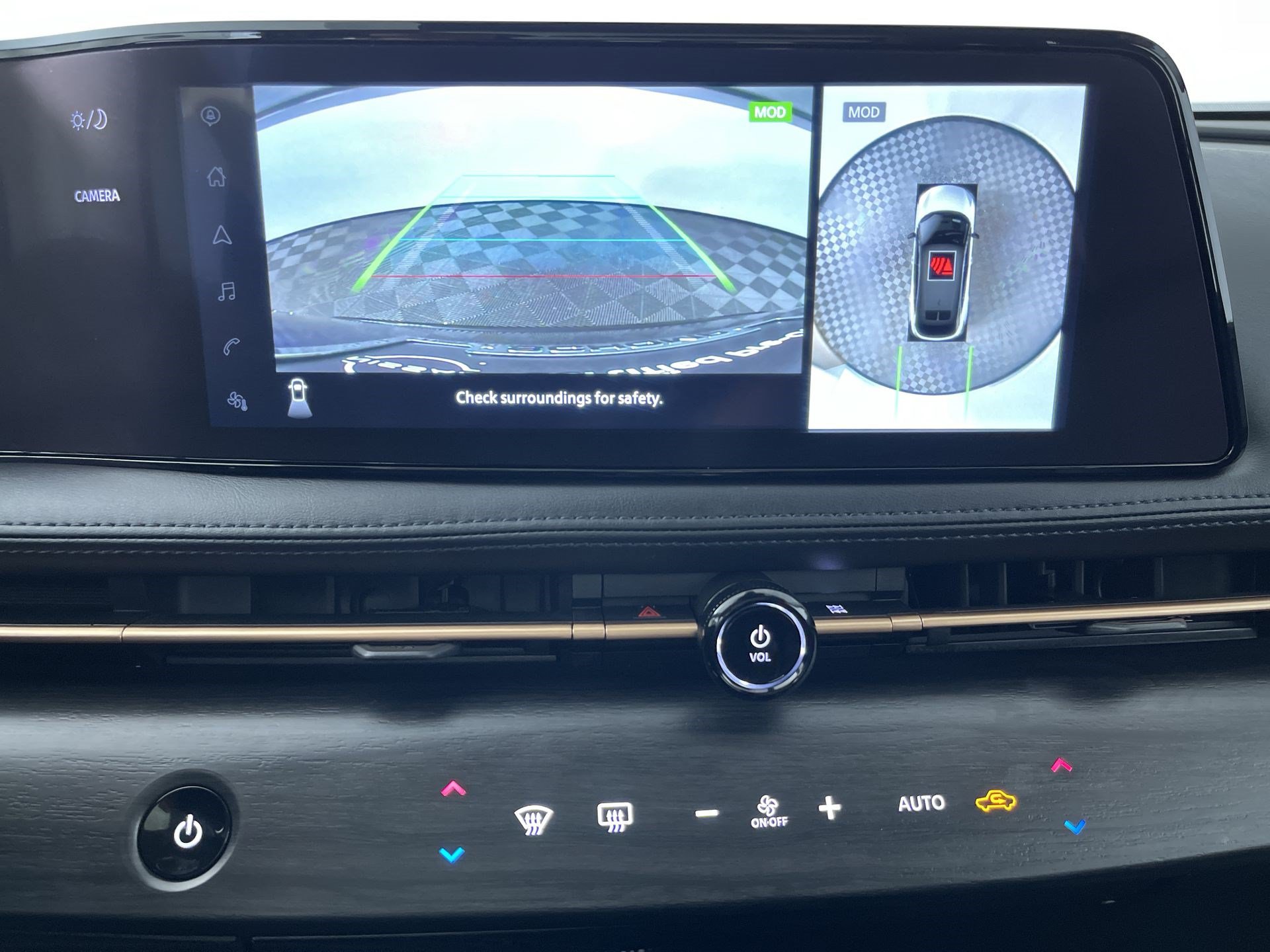 Certified 2024 Nissan Ariya AWD image 19