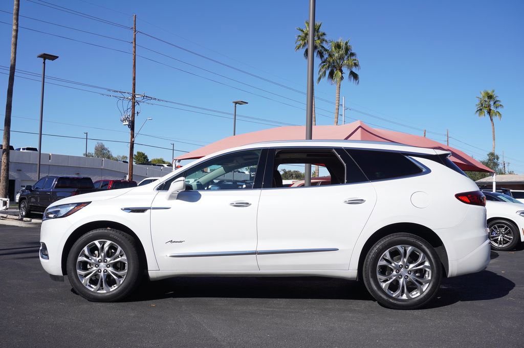 Used 2020 Buick Enclave Avenir w/ Avenir Technology Package image 2