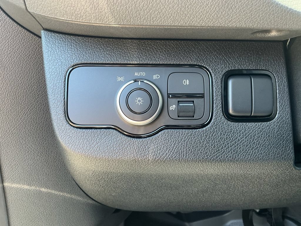 New 2026 Mercedes-Benz Sprinter 2500 image 14