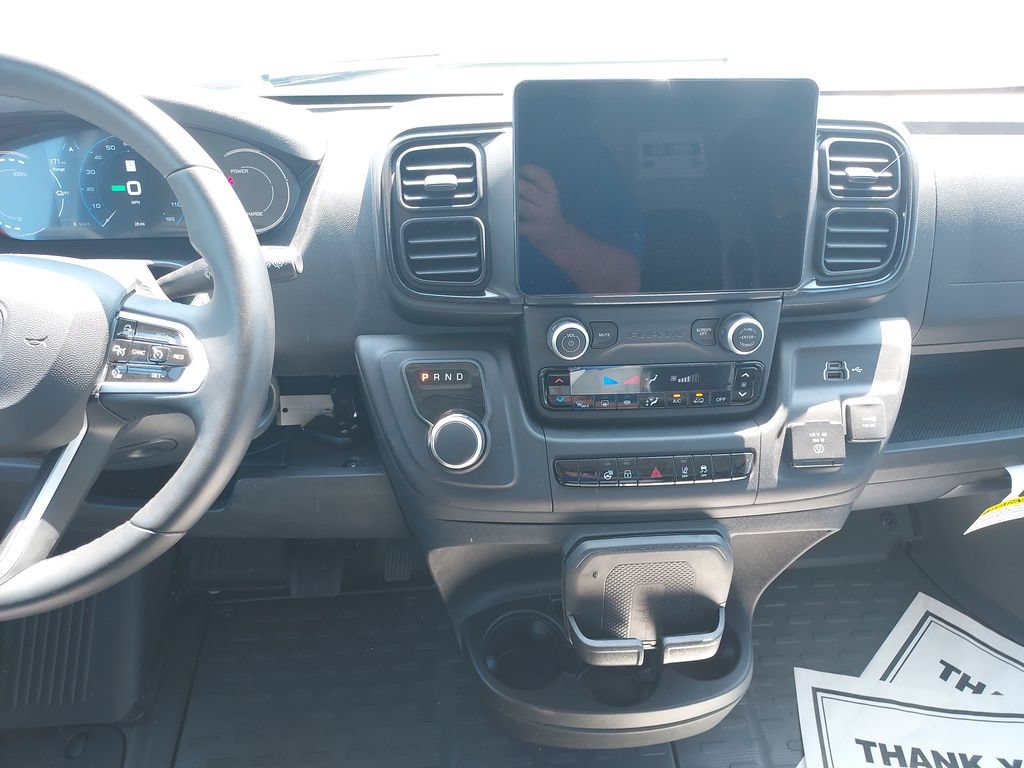 New 2024 RAM ProMaster 3500 w/ Delivery Van Package FWD image 20