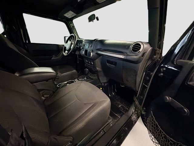 Used 2016 Jeep Wrangler Sport image 18