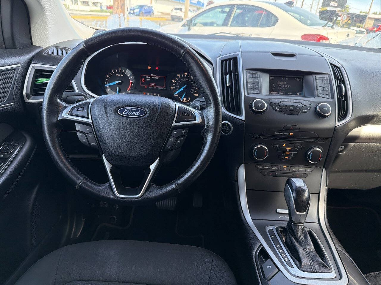 Used 2018 Ford Edge SEL AWD/4WD image 23