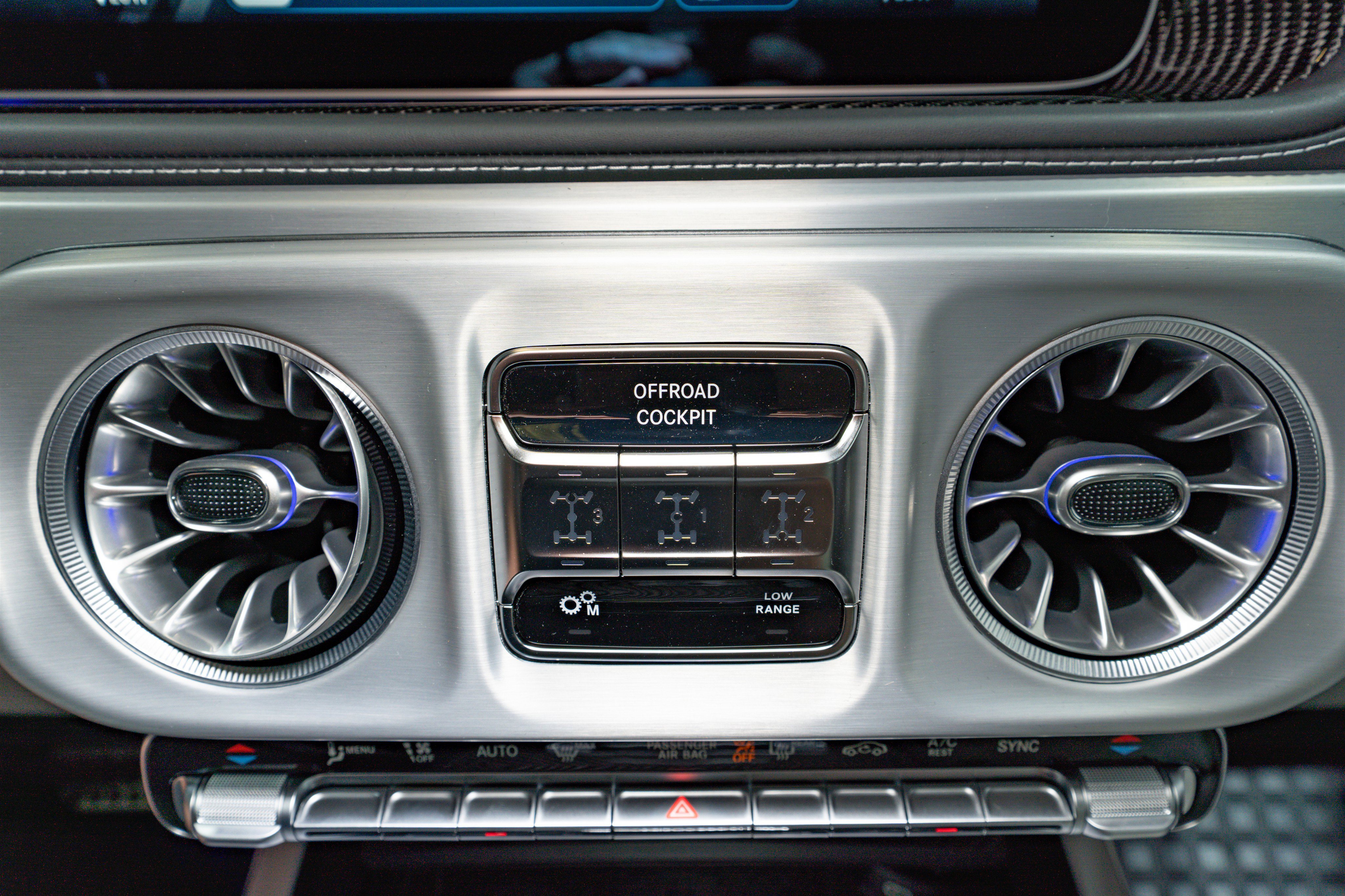 Used 2025 Mercedes-Benz G 63 AMG AMG G 63 image 23