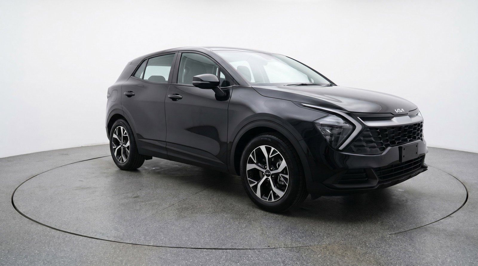 Used 2025 Kia Sportage LX FWD image 3