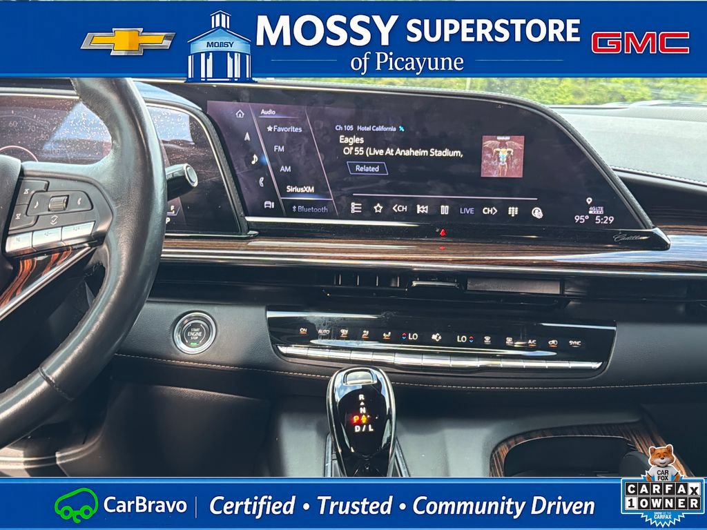 Certified 2023 Cadillac Escalade ESV Premium Luxury w/ LPO, Floor Liner Package AWD/4WD image 18