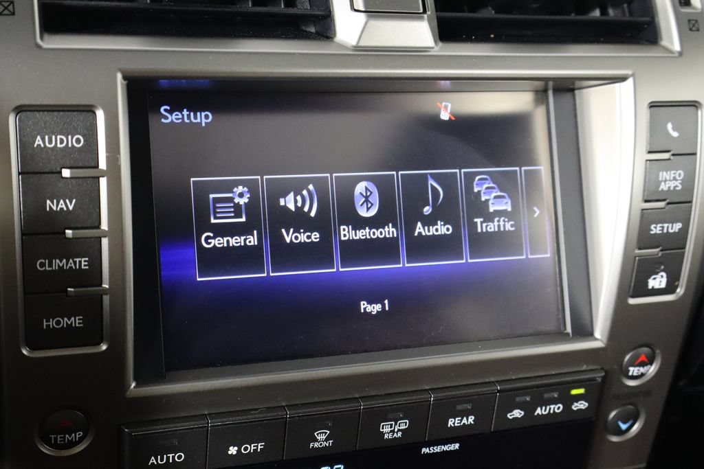 Used 2021 Lexus GX 460 Luxury w/ Accessory Package AWD/4WD image 37