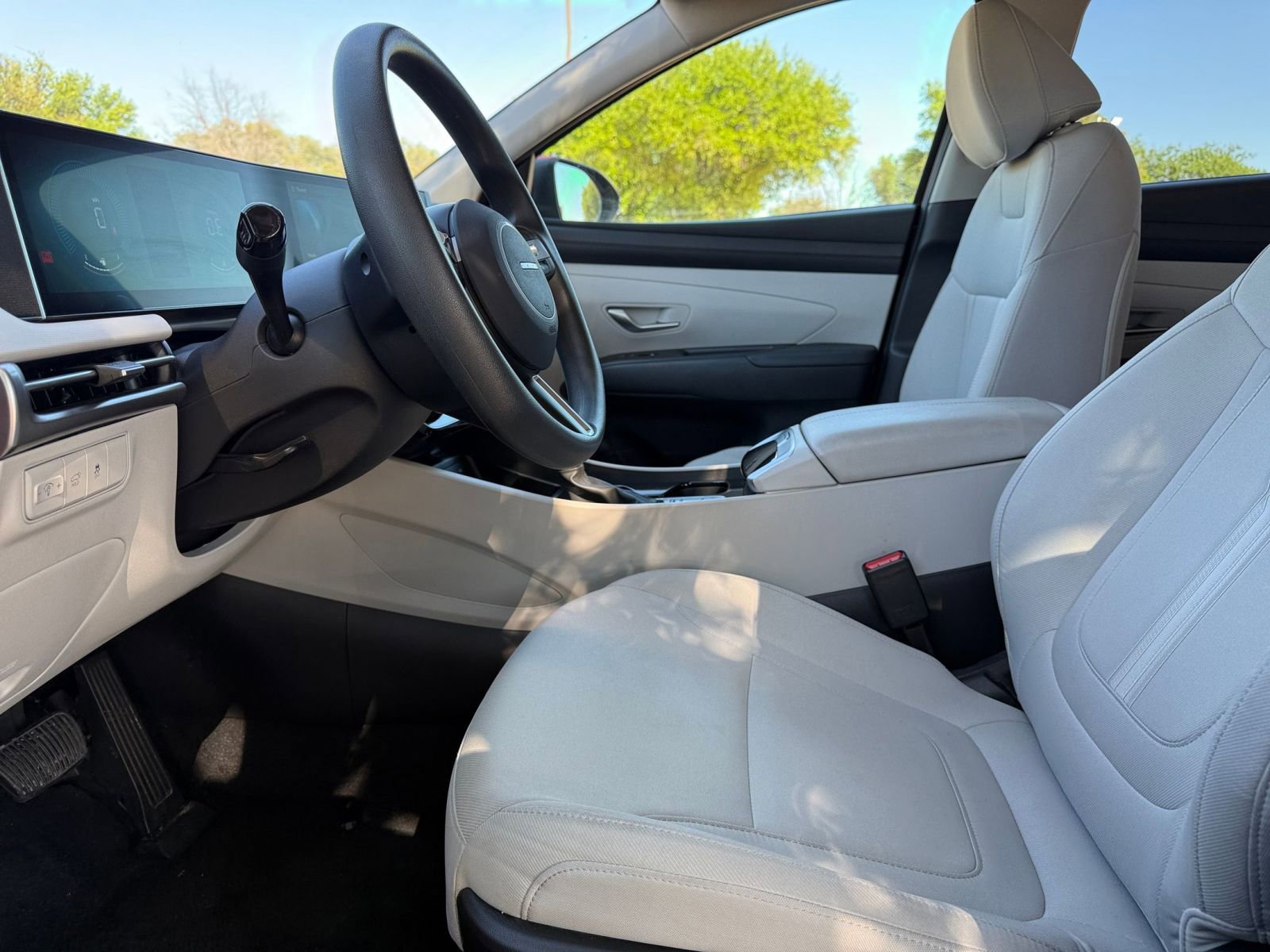 Used 2025 Hyundai Tucson SEL FWD image 29