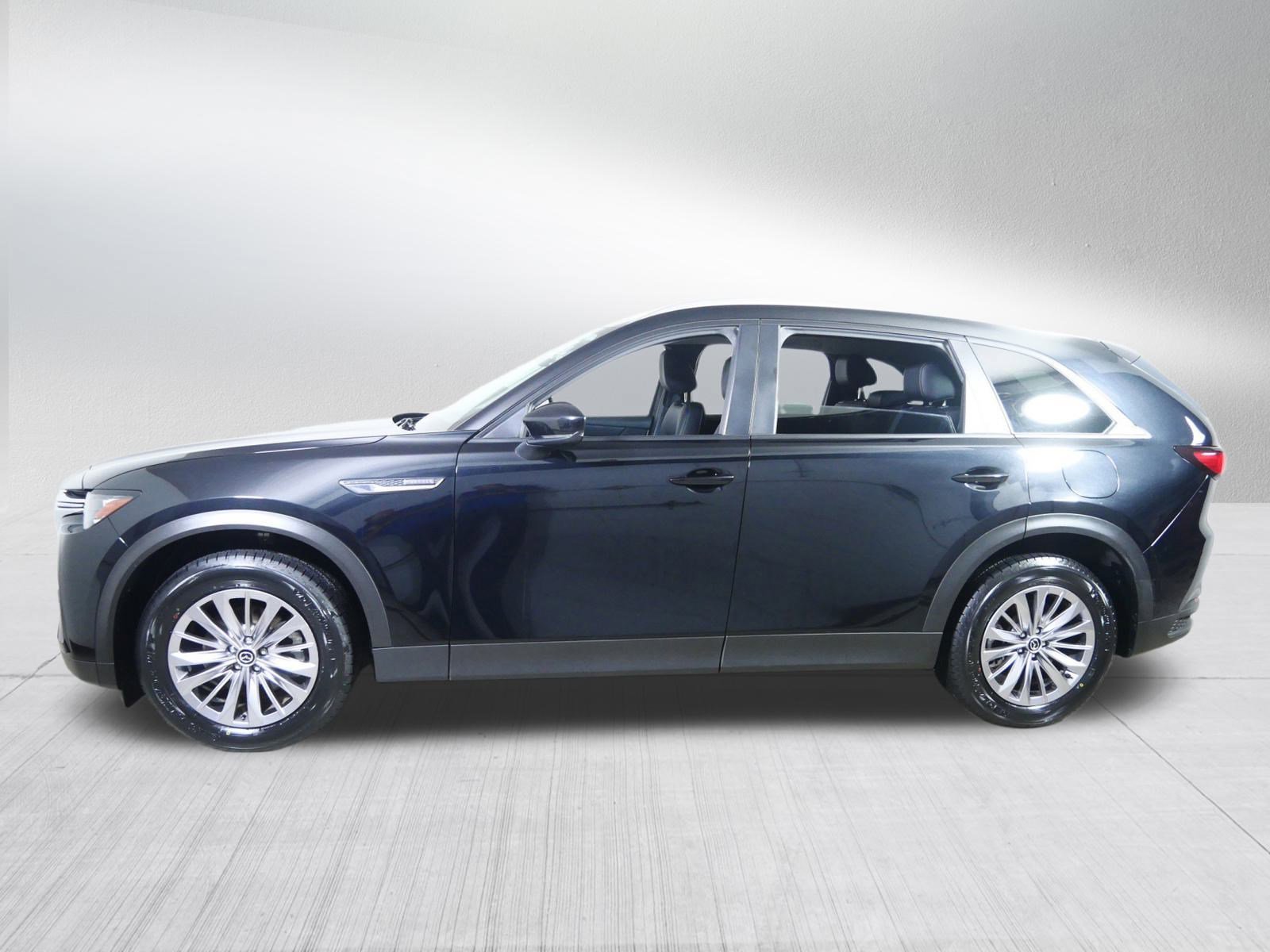 Certified 2025 MAZDA CX-90 3.3 Turbo w/ Select Package image 4