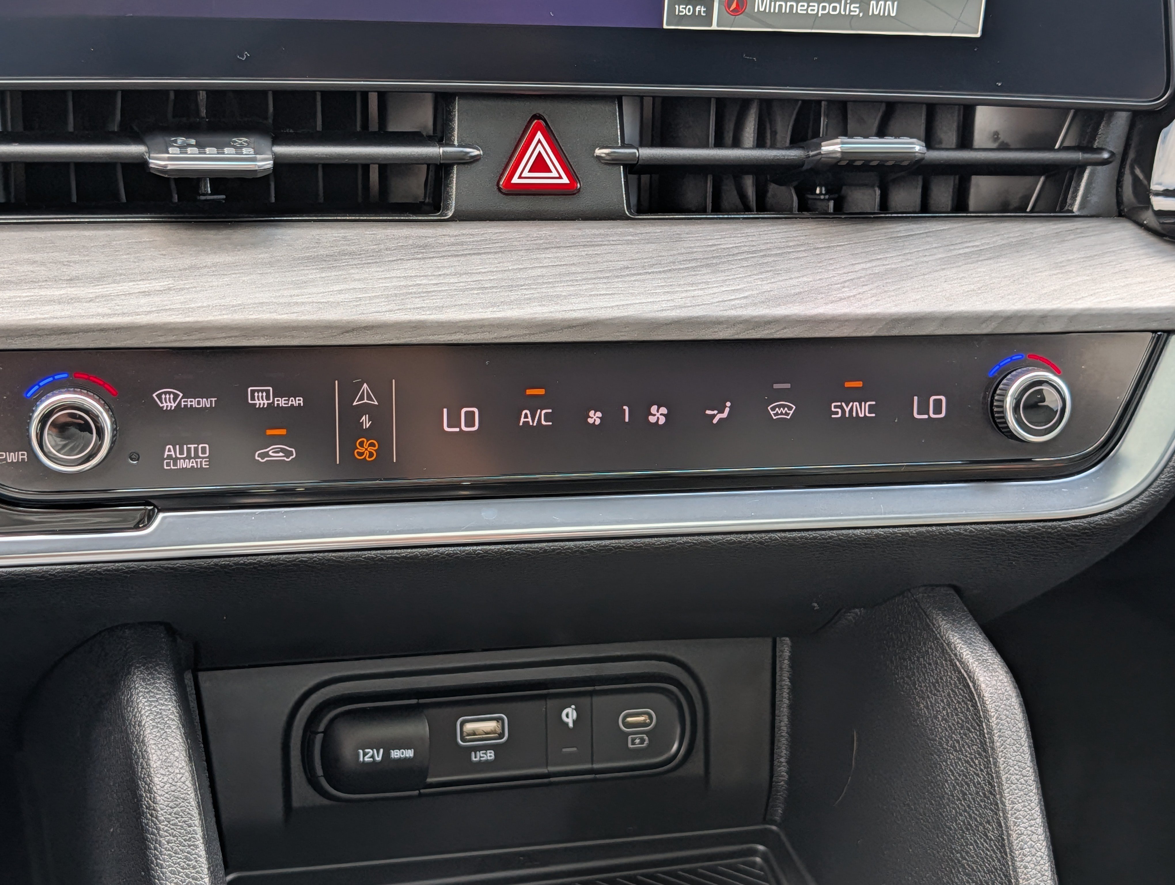 Certified 2024 Kia Sportage X-Pro AWD/4WD image 23