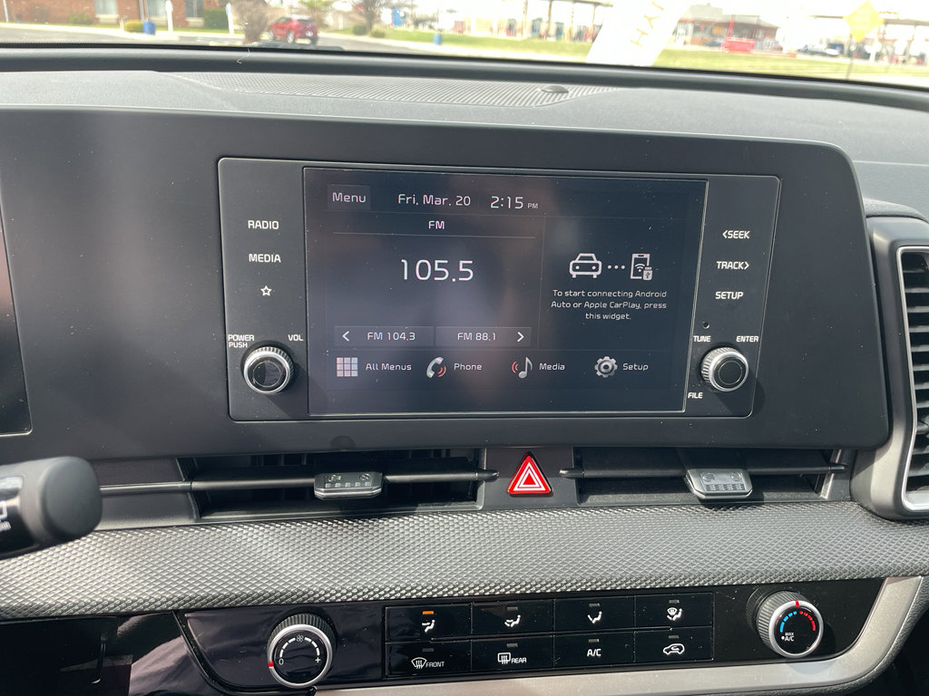 Used 2025 Kia Sportage LX image 15