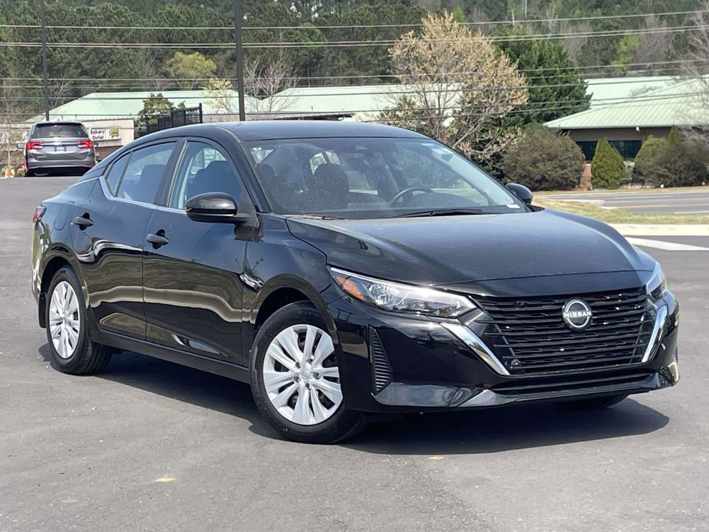 Used 2025 Nissan Sentra S FWD video 1