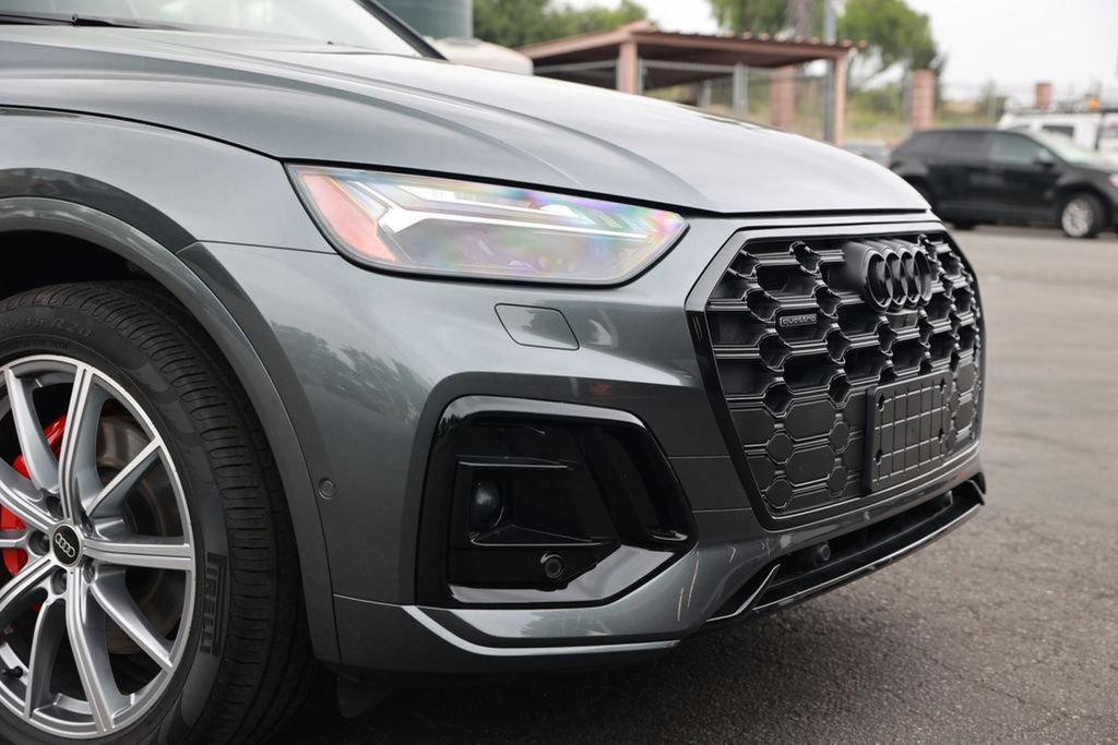Used 2024 Audi Q5 e Prestige w/ Prestige Package AWD/4WD image 7