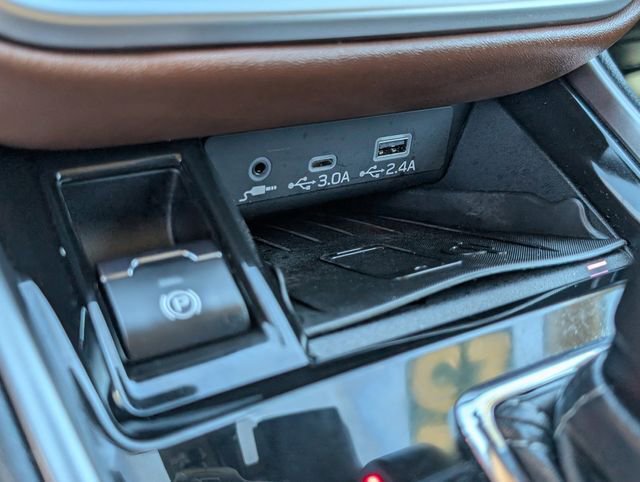 Used 2025 Subaru Outback Touring XT w/ Popular Package #2 image 27