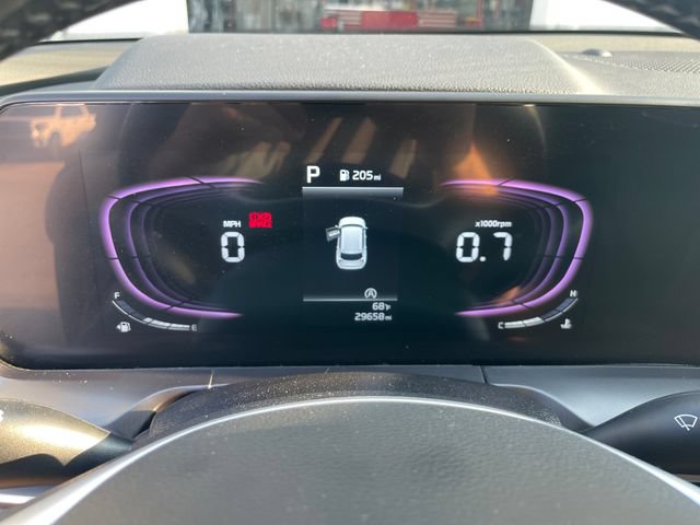Used 2025 Kia Telluride S FWD image 17