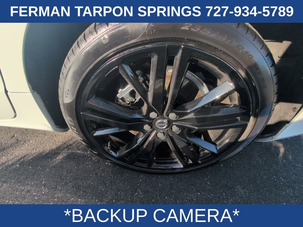 Certified 2023 Volvo S60 T8 Plus image 7