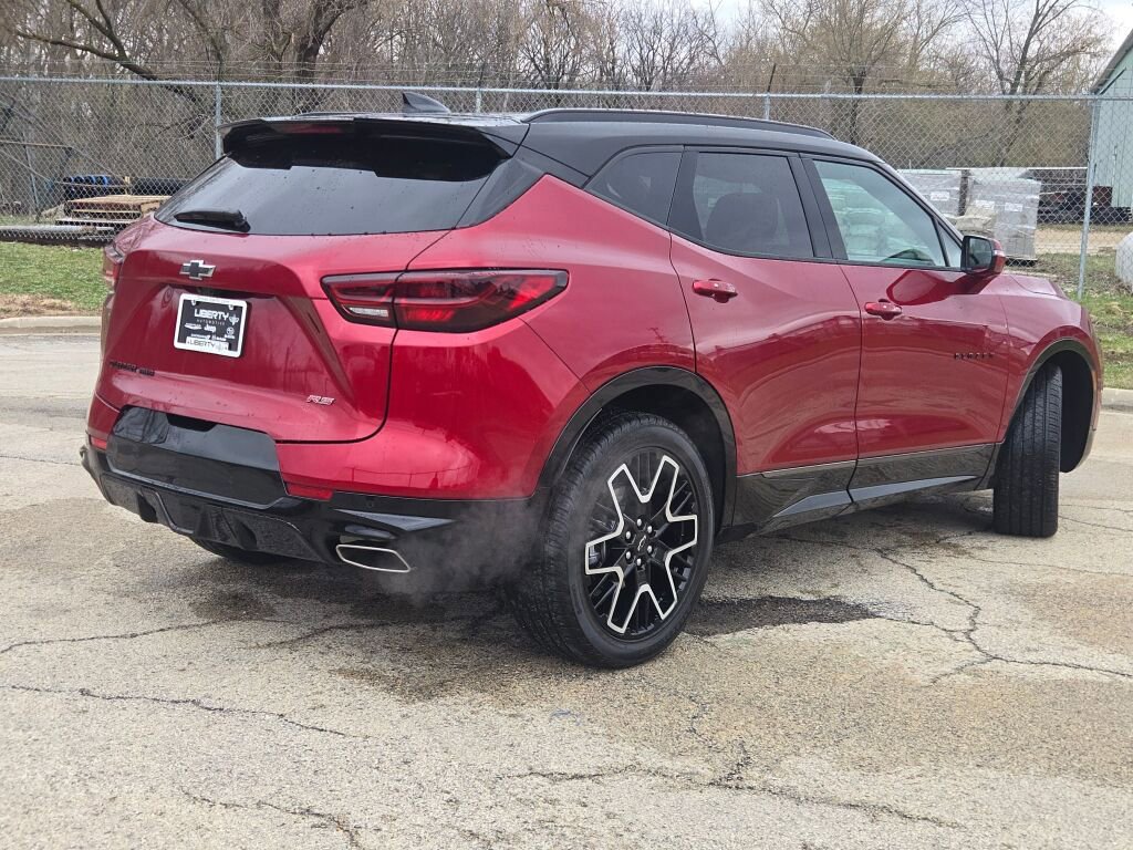 Used 2025 Chevrolet Blazer RS w/ Driver Confidence II Package AWD/4WD image 10