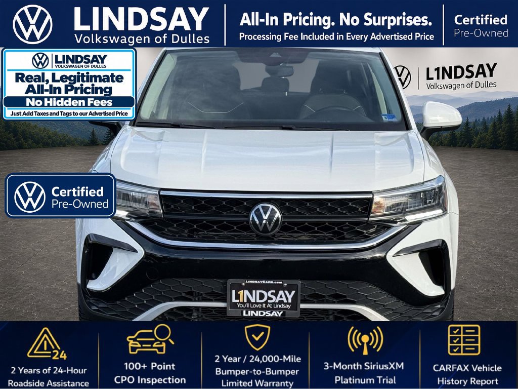 Used 2023 Volkswagen Taos SE w/ Panoramic Sunroof Package AWD/4WD image 3