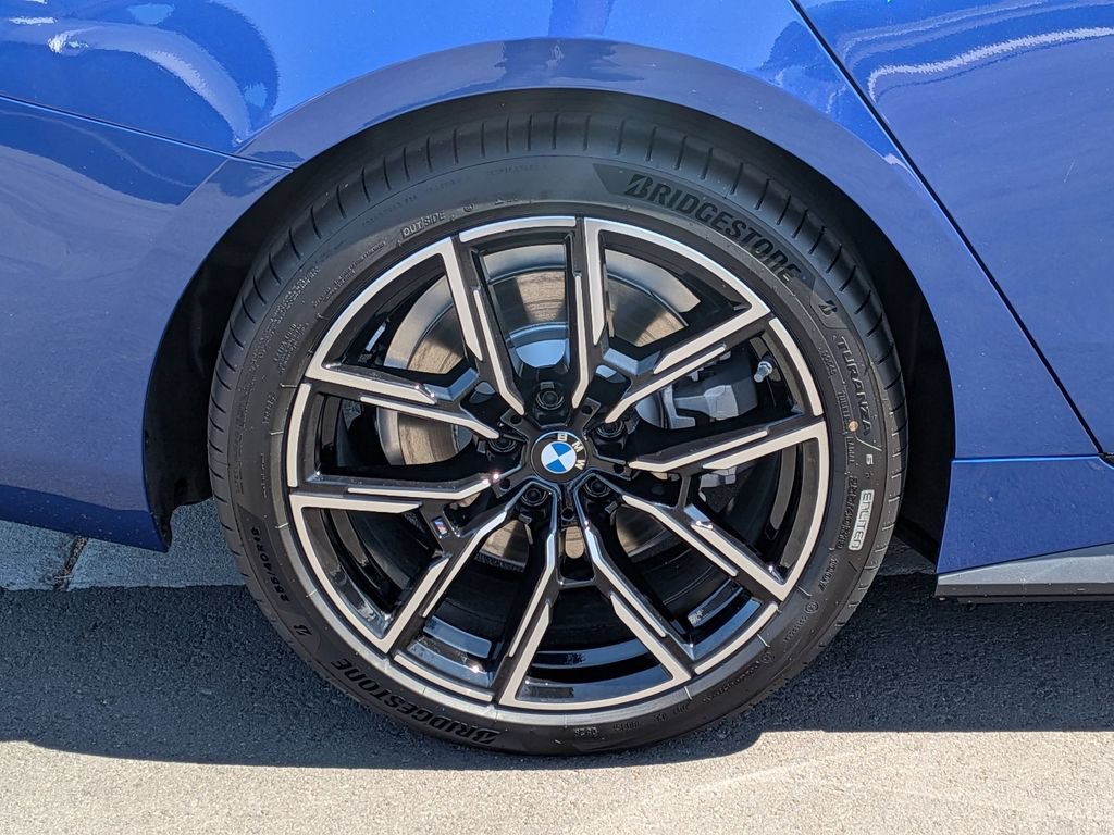 New 2026 BMW i4 eDrive40 w/ M Sport Package RWD image 28