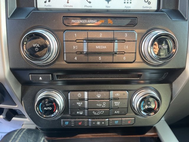 Used 2016 Ford F150 Lariat w/ Equipment Group 502A Luxury image 30