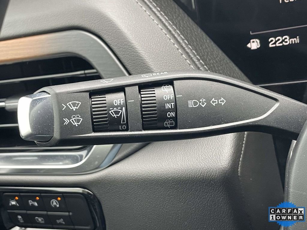 Used 2025 GMC Yukon Denali image 22