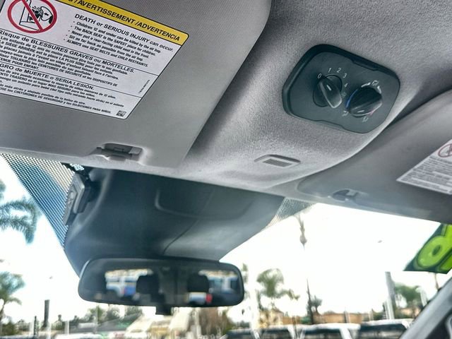 Used 2016 Ford Transit 350 XLT image 18