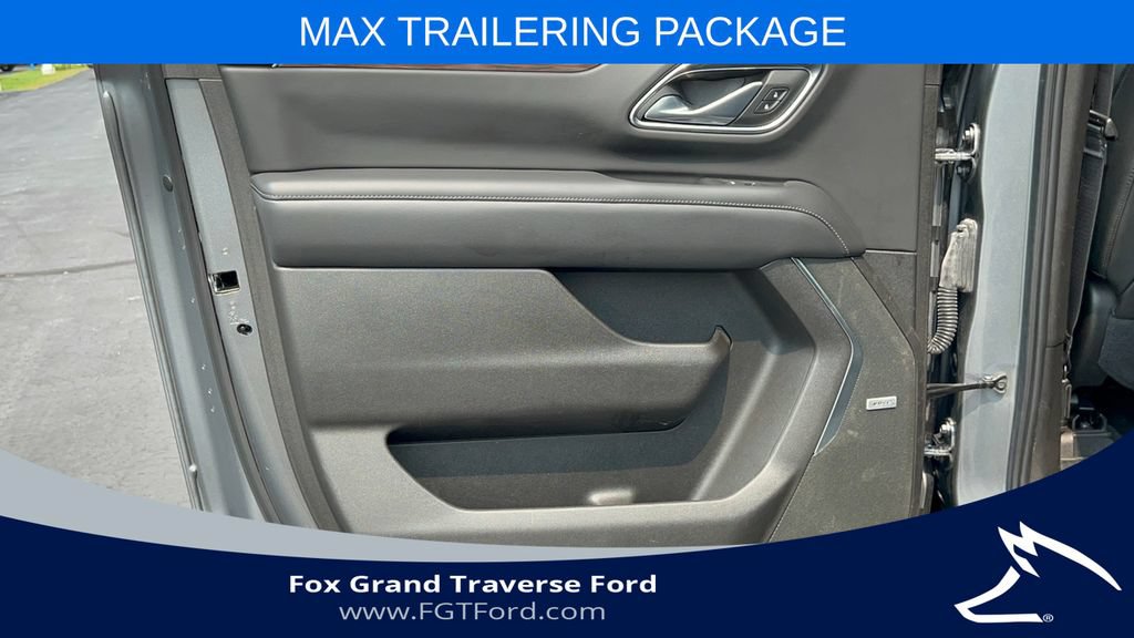 Used 2021 Chevrolet Suburban Z71 w/ Max Trailering Package AWD/4WD image 35