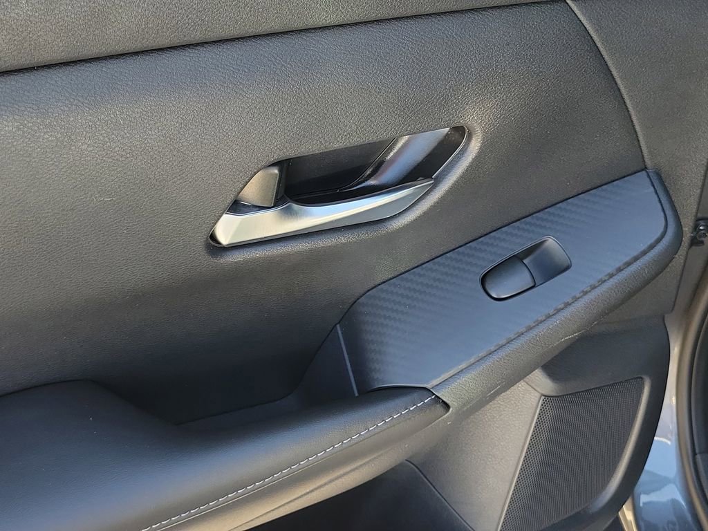 Used 2022 Nissan Sentra SV w/ All-Weather Package FWD image 10