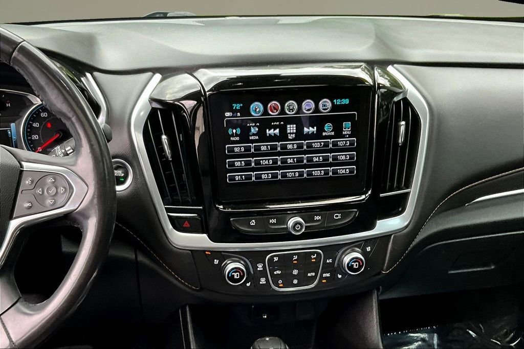 Used 2019 Chevrolet Traverse Premier w/ Redline Edition FWD image 9