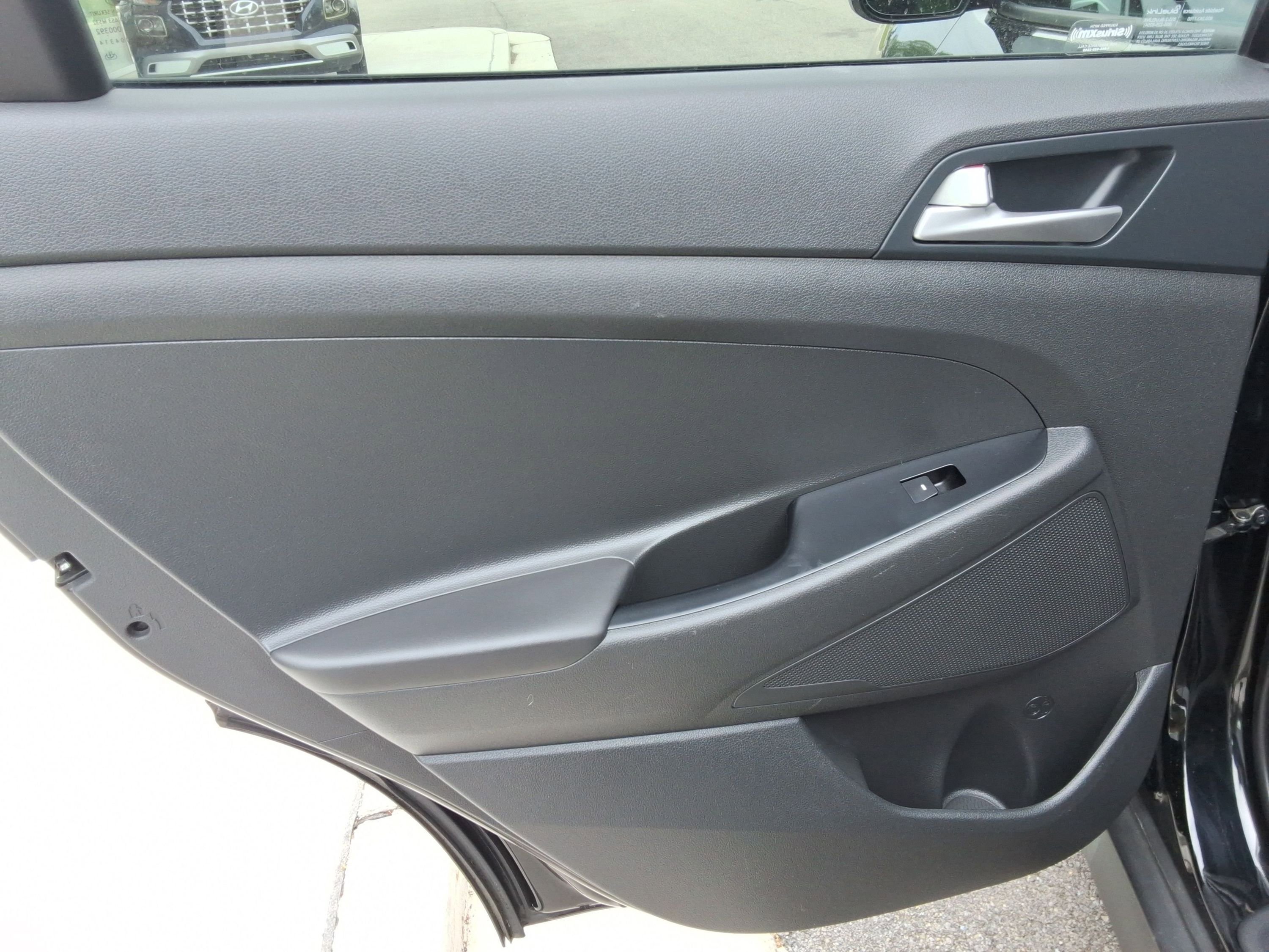 Used 2020 Hyundai Tucson Value AWD/4WD image 23
