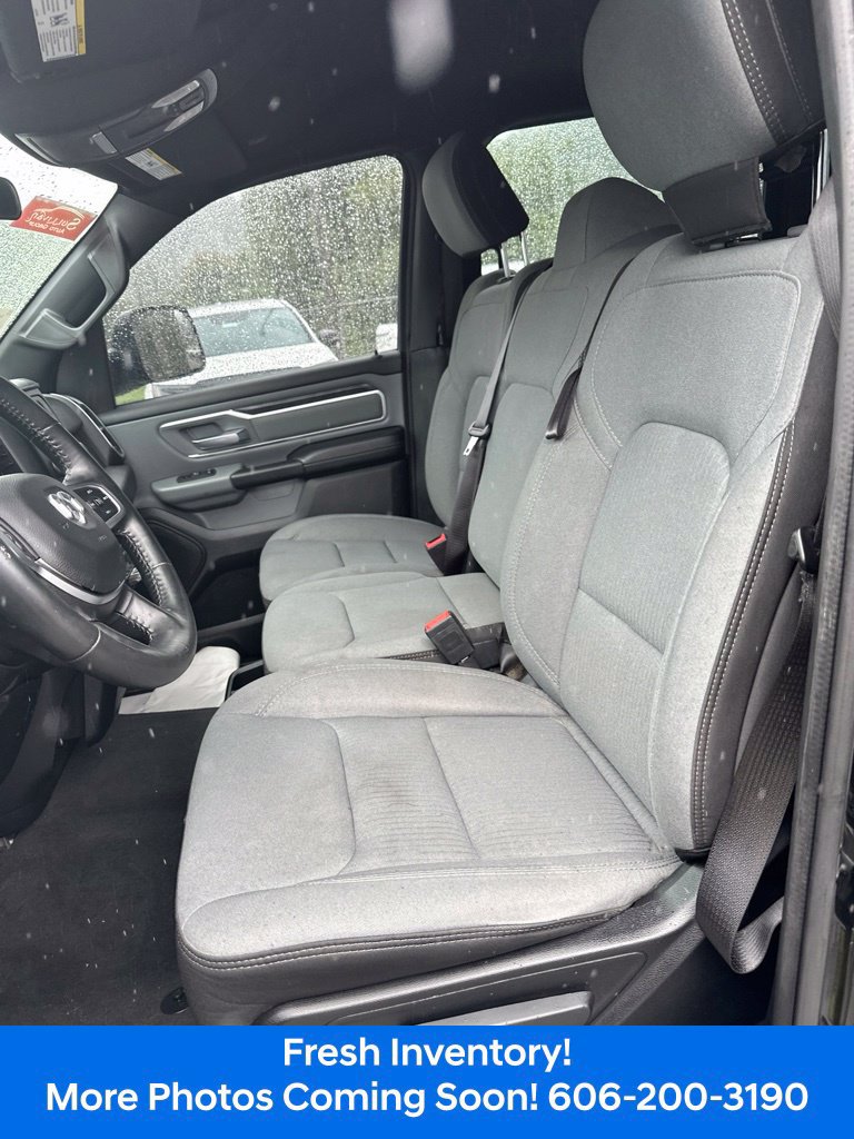 Used 2022 RAM 1500 Big Horn AWD/4WD image 9