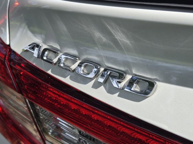 Used 2022 Honda Accord Sport image 11