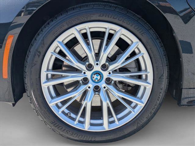 Used 2024 BMW 330e w/ Premium Package image 24