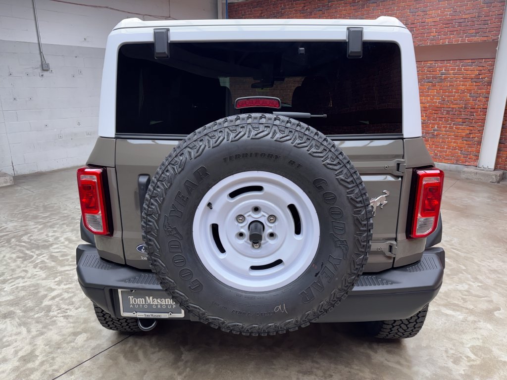 New 2026 Ford Bronco Heritage Edition AWD/4WD image 4