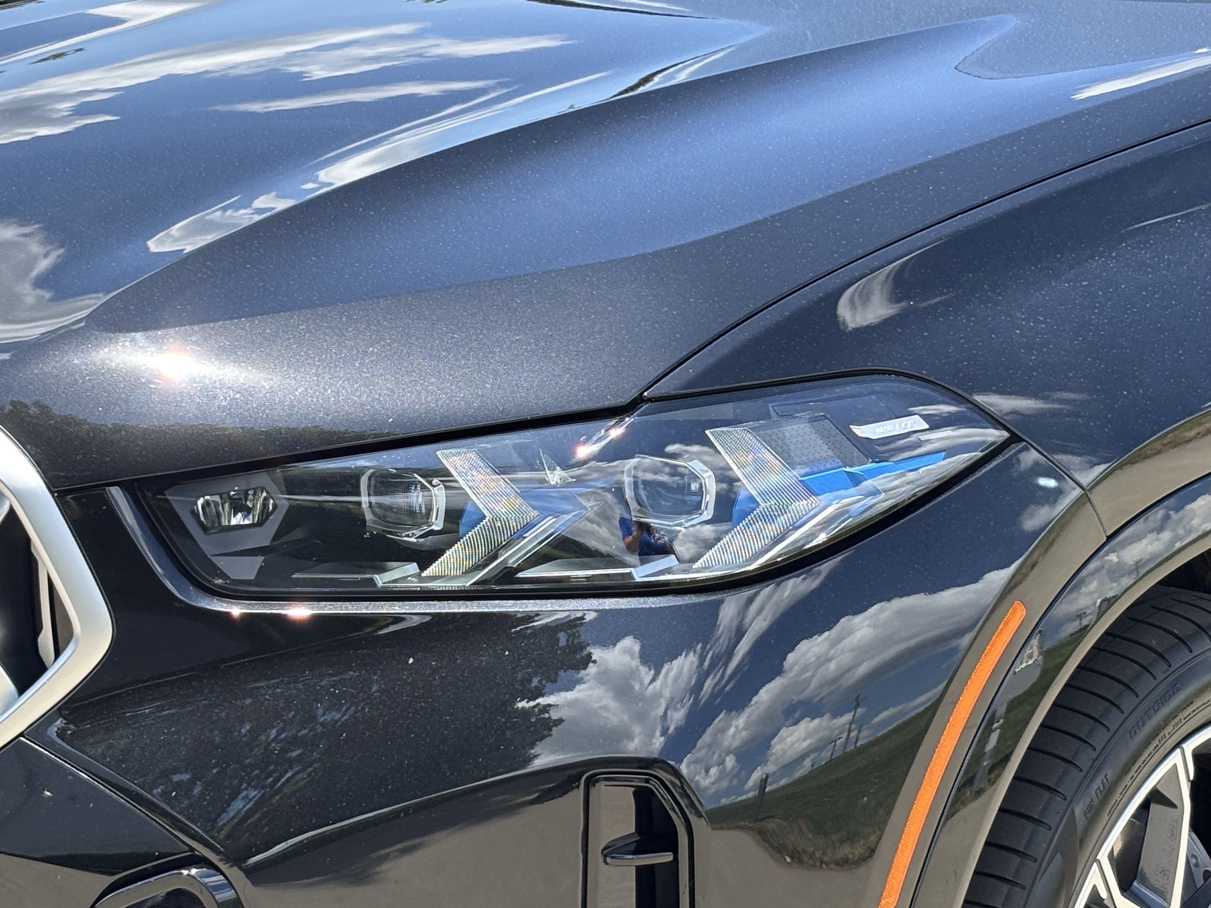 Certified 2026 BMW X6 xDrive40i AWD/4WD image 6