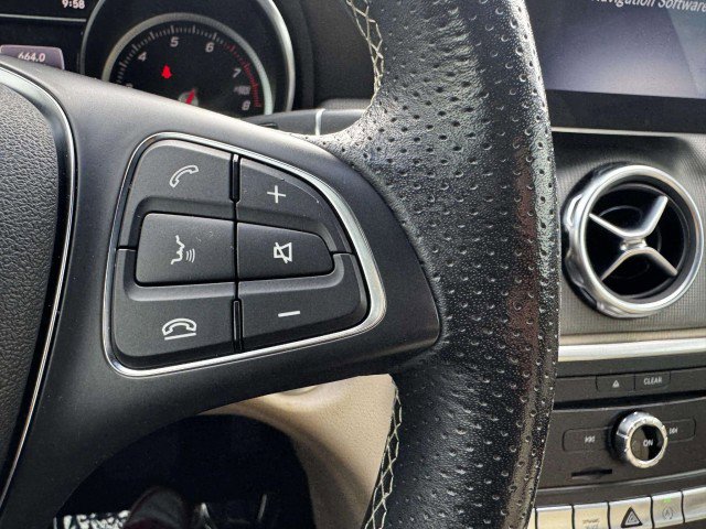 Used 2020 Mercedes-Benz GLA 250 image 27