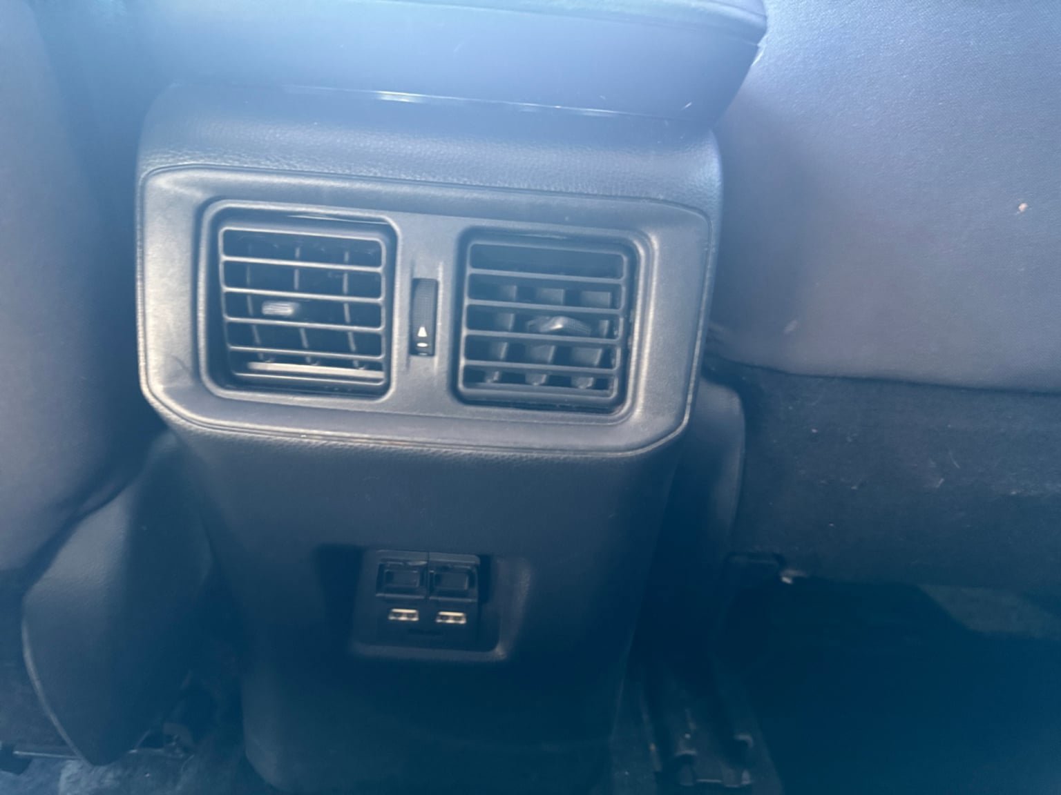 Used 2021 Toyota RAV4 XLE FWD image 23