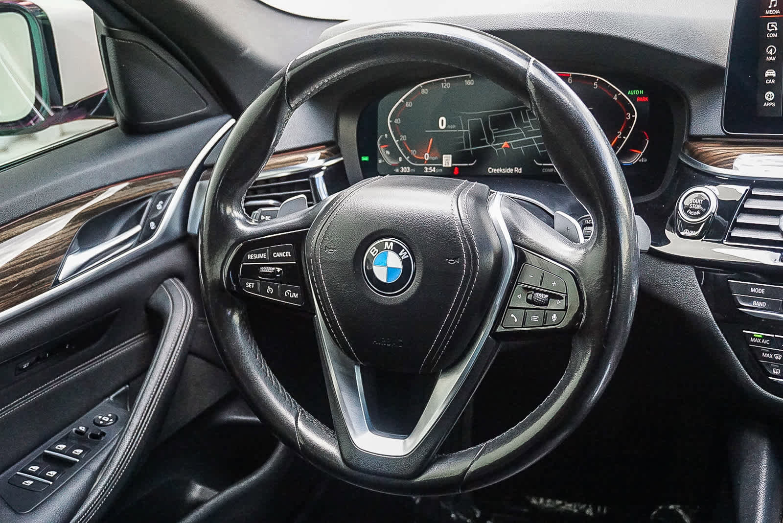 Used 2021 BMW 530i w/ Convenience Package RWD image 13