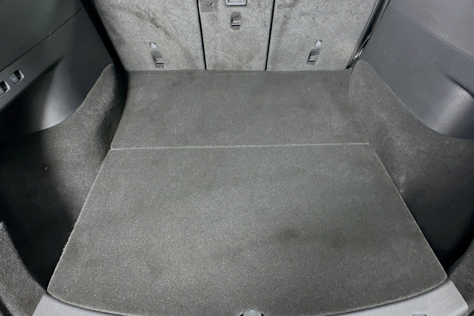 Used 2021 Tesla Model Y Long Range image 23