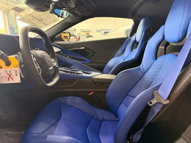New 2027 Chevrolet Corvette Grand Sport w/ Stealth Interior Trim Package RWD image 9
