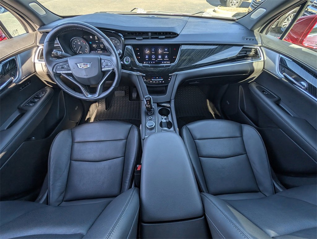 Used 2020 Cadillac XT6 Premium Luxury image 9