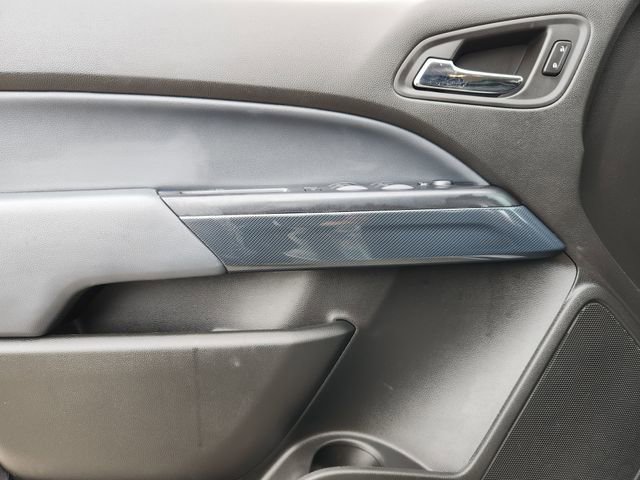 Used 2015 Chevrolet Colorado Z71 AWD/4WD image 25