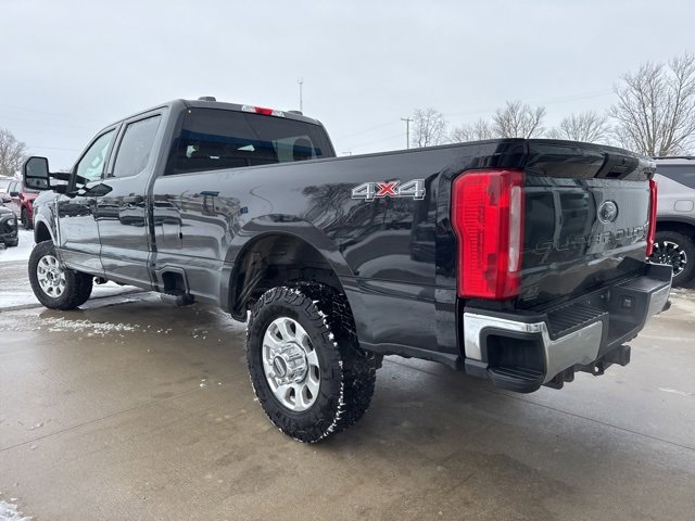 Used 2023 Ford F250 XLT image 4