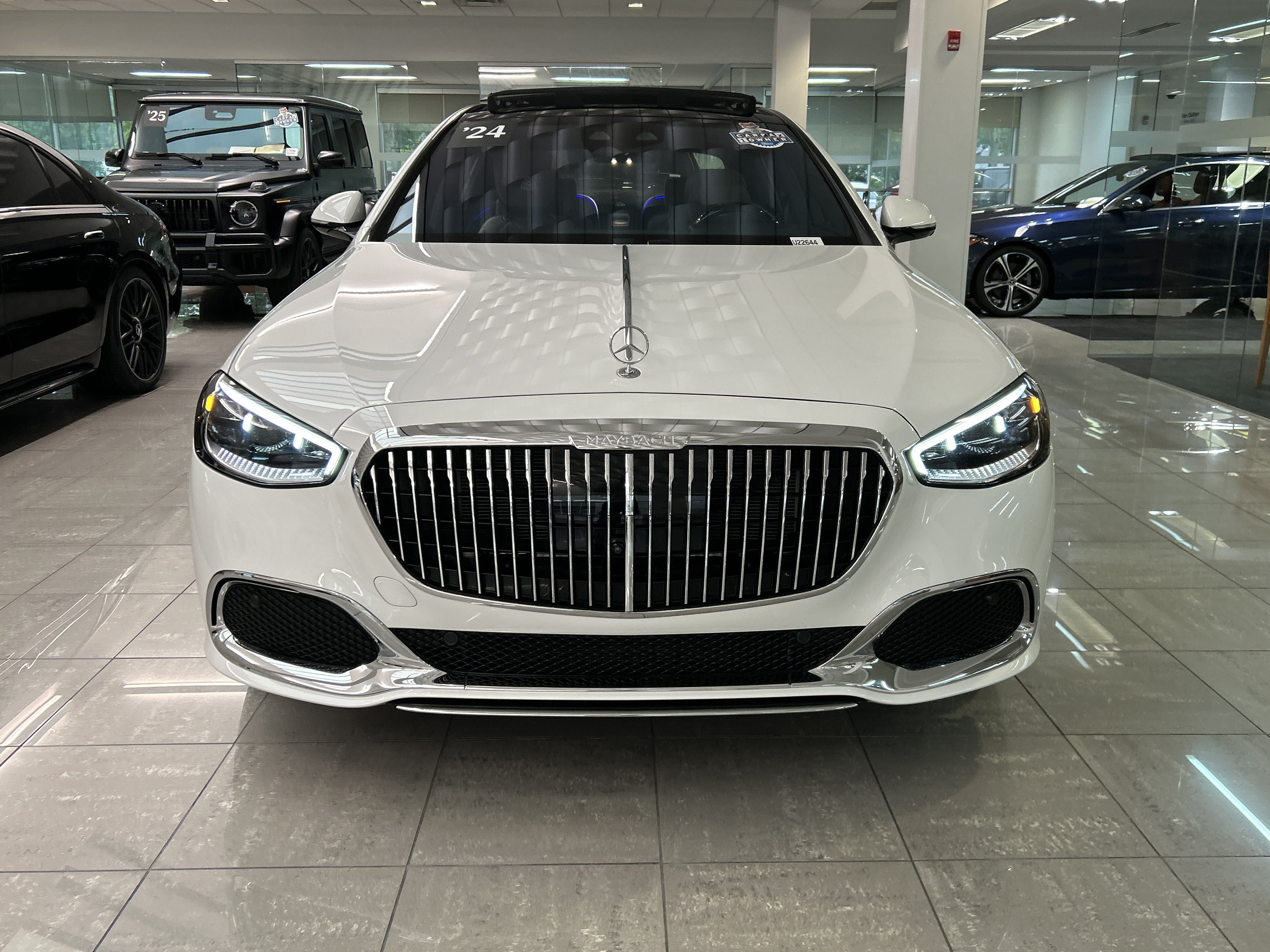 Certified 2024 Mercedes-Benz Maybach S 580 4MATIC image 4