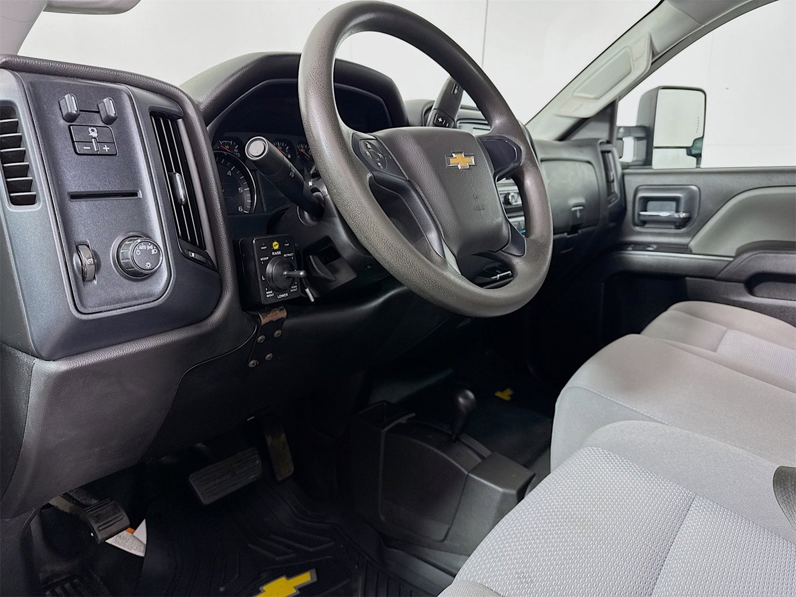 Used 2019 Chevrolet Silverado 2500 W/T image 7