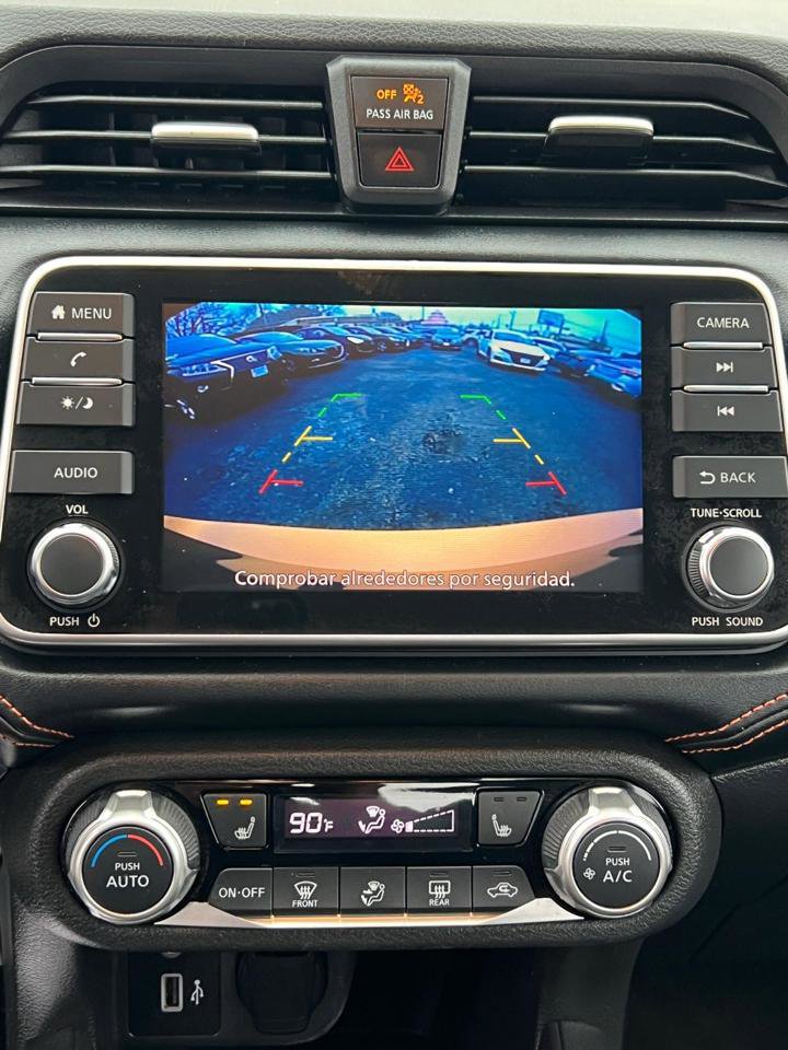 Used 2021 Nissan Versa SR w/ Convenience Package image 22