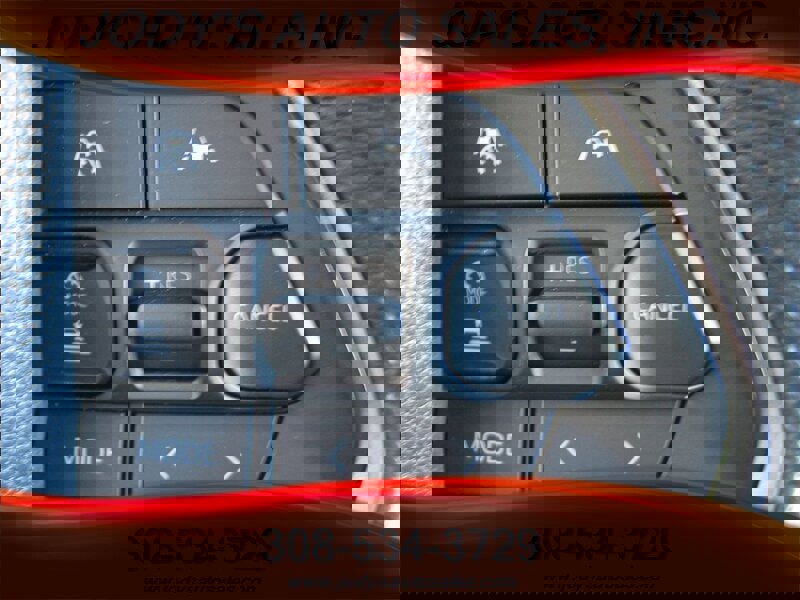 Used 2024 Toyota Tacoma TRD Off-Road image 14